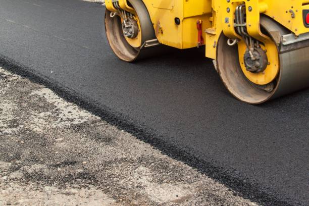 Best Driveway Crack Filling  in Holtsville, NY